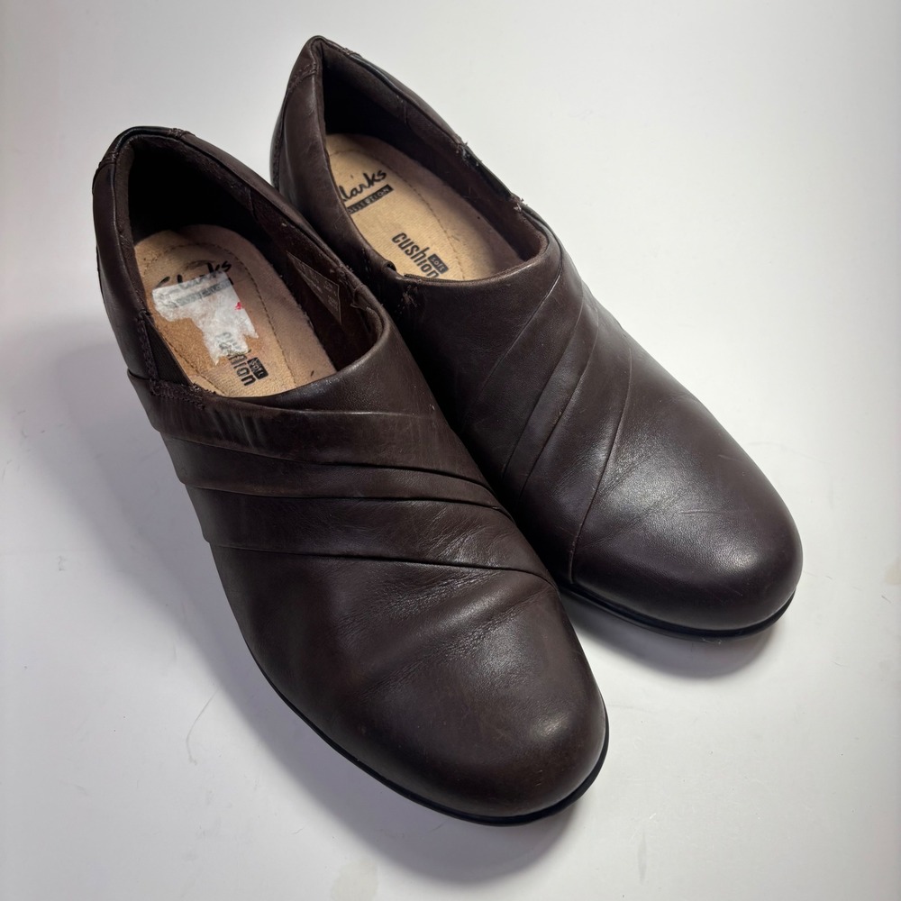 Clarks Collection Cushion Soft Brown Leather Pleated Block Heel Loafer Clogs 8.5